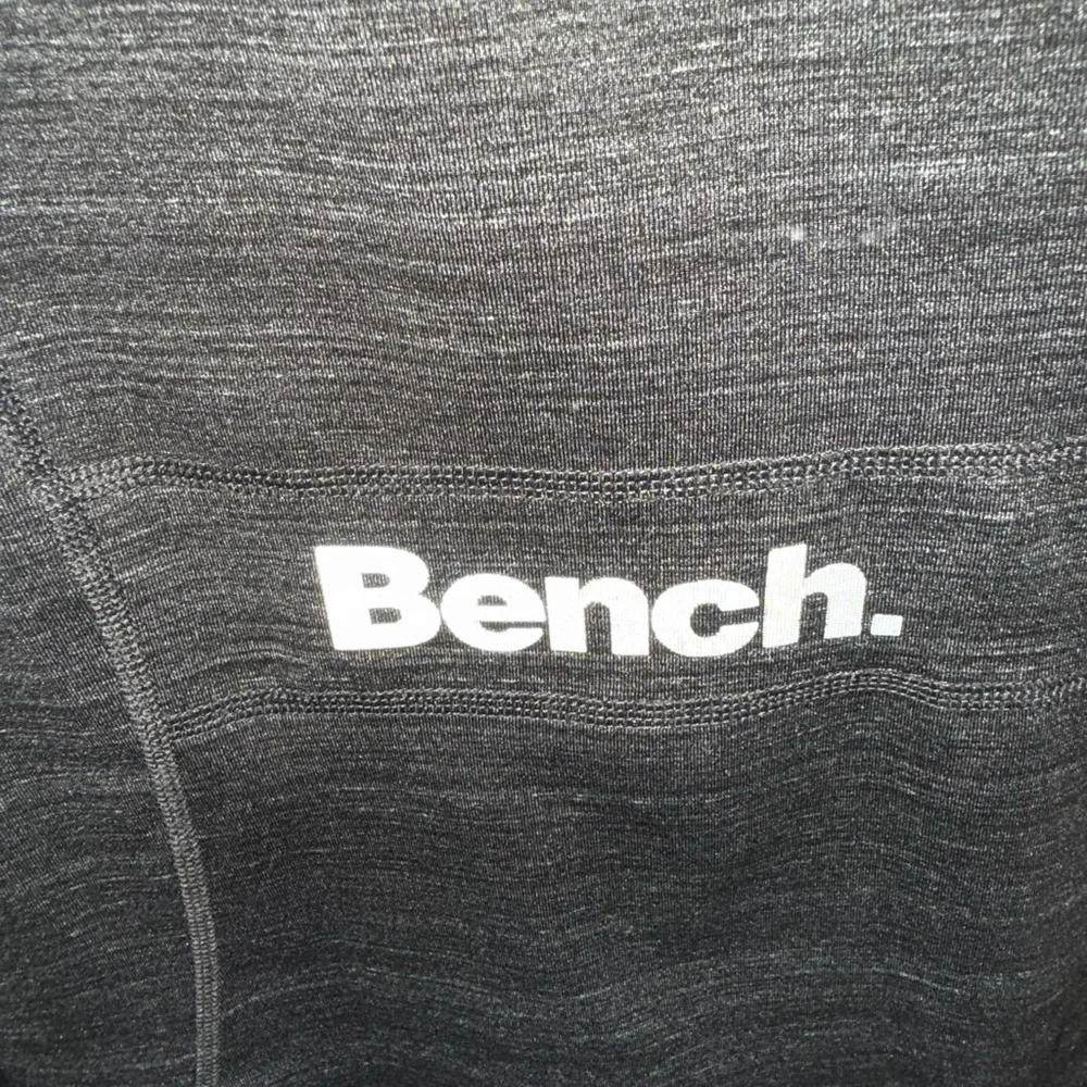 Bench. Large - Picture 3 of 4